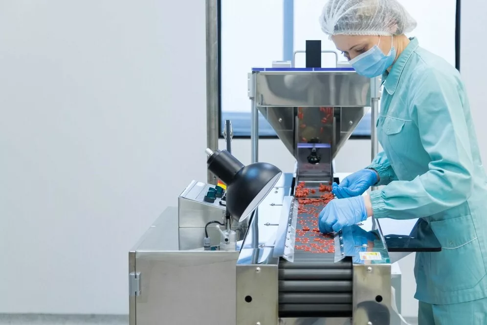 Pharmaceutical Industry Transformation: Innovation in Generic Drug Production